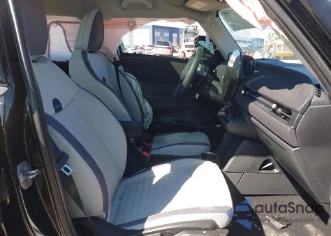 2025 Mini Hardtop Cooper S from USA, damaged, VIN WMW53GD02S2W45642